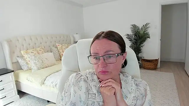 Vika73 webcam