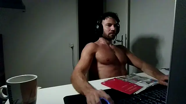 alpha-hunk