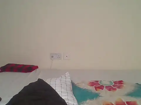 Belle_bubbles webcam
