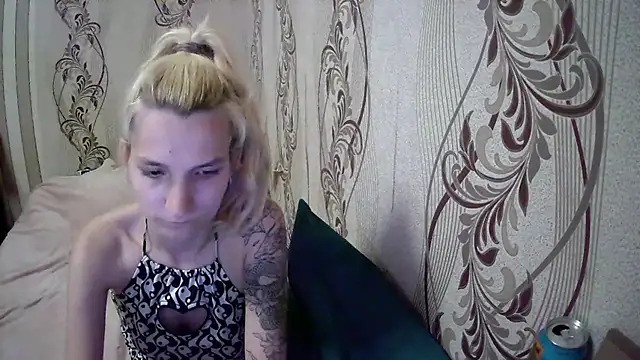 AlissaClark live cam on StripChat