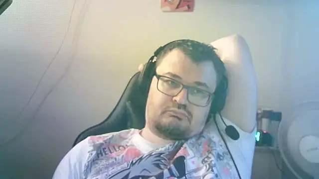 SirAbuser webcam