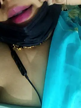 sweetylove01 webcam