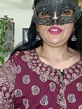 BhabhiPooja69 webcam