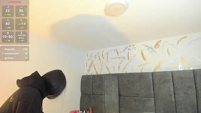 Cristal_Velle webcam