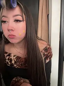 VictoriaGerard_Pink webcam