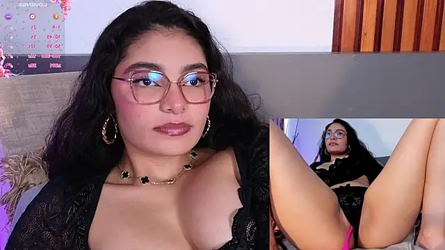 LunaAspen_ live cam on StripChat