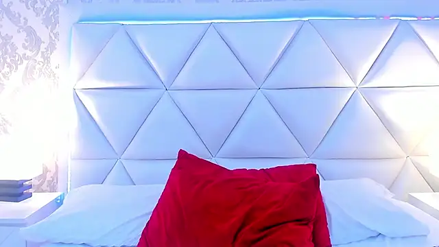 GabyMoreau webcam