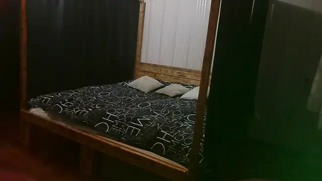 EthelsLover webcam