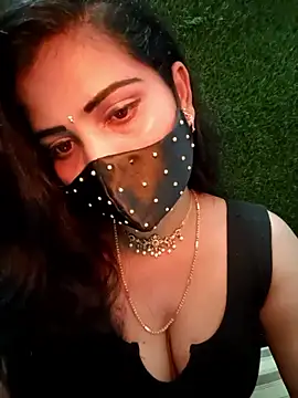 Nithyatamil webcam