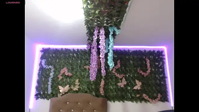 adara_cute_69 webcam