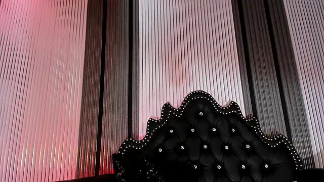 LunaVelour13 webcam