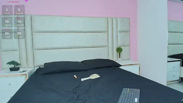 Liia_Collins webcam