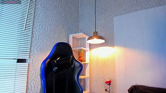 mxli_divine_ webcam