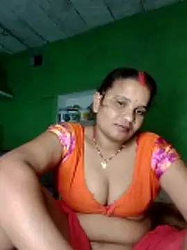 Shivani09900 webcam