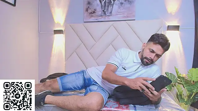max_ashley_mds (G young) - slap in boobs 🍒x2