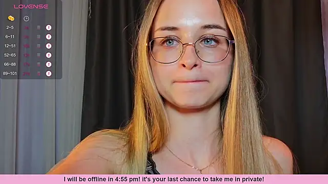 Tiffanyhunt live cam on StripChat