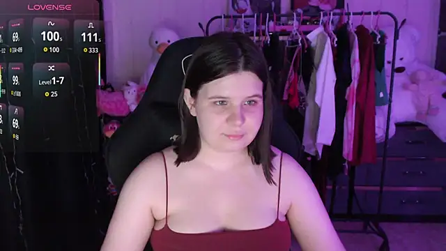 AmyVibess webcam