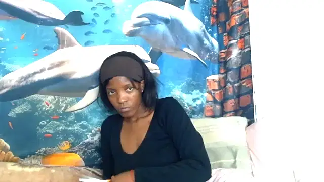 AfricanBarbiee69 webcam
