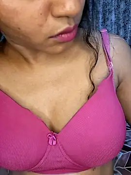 Akni_ live cam on StripChat