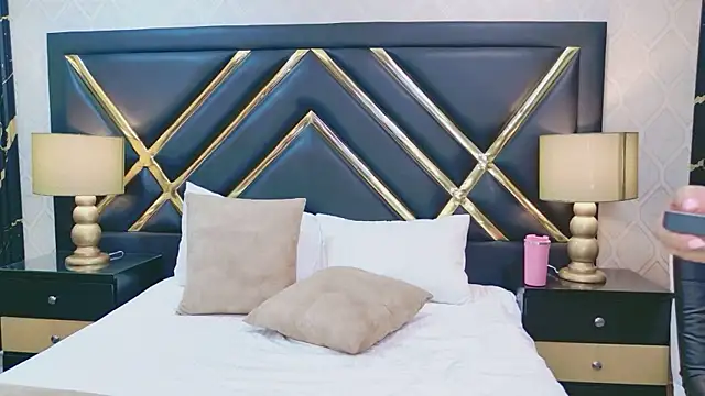 SophieWinsloow webcam