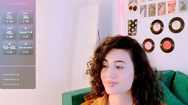 Maya_Rogerss webcam