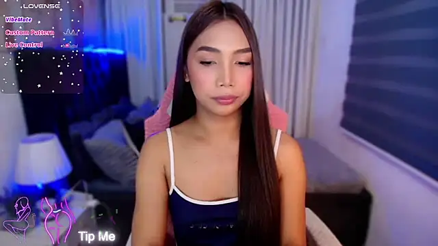 fuckingnaughtyjade webcam