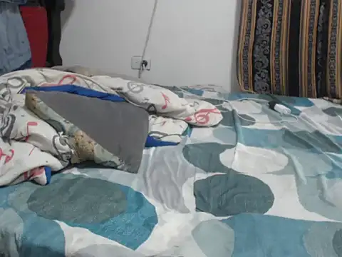 bull_blackponse webcam