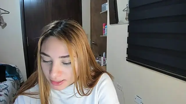 Amy_Walker webcam