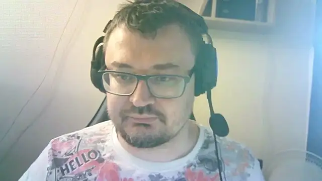 SirAbuser webcam