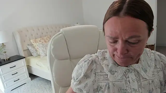 Vika73 webcam
