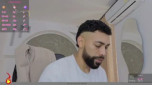 Blade_millerr webcam