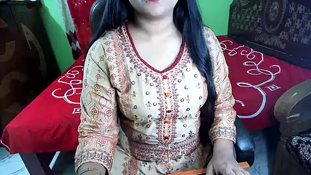 BengaliQueenStar webcam