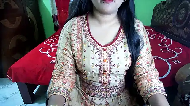 BengaliQueenStar webcam