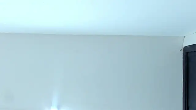 zamira_44 webcam