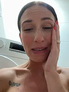 lola_tentatiion webcam