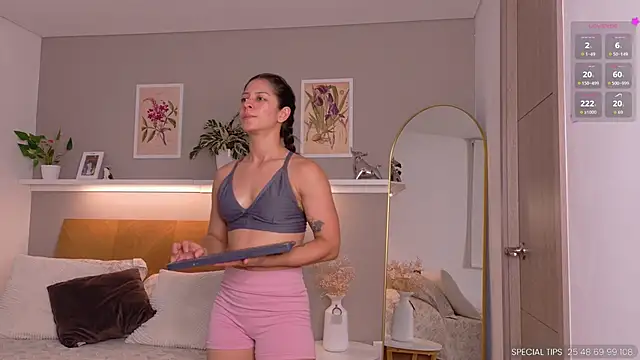 sarah_rayy webcam
