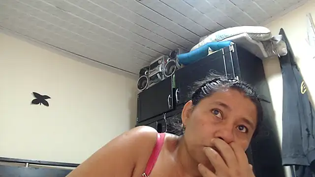 adrixxx38 webcam