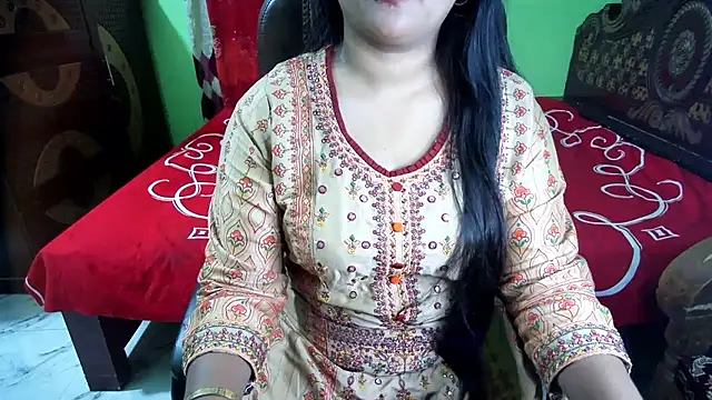 BengaliQueenStar webcam