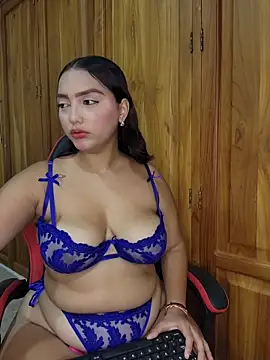 Mia_em webcam