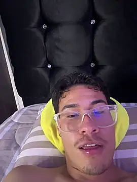 TavoHot_ webcam