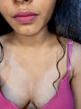 Akni_ live cam on StripChat