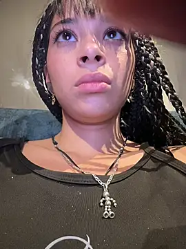 Sasha-firee webcam
