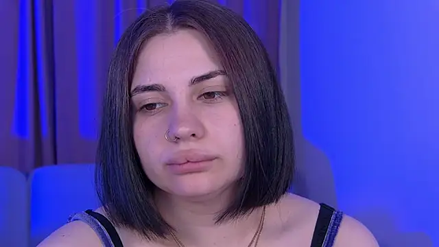 AdrianaToress webcam