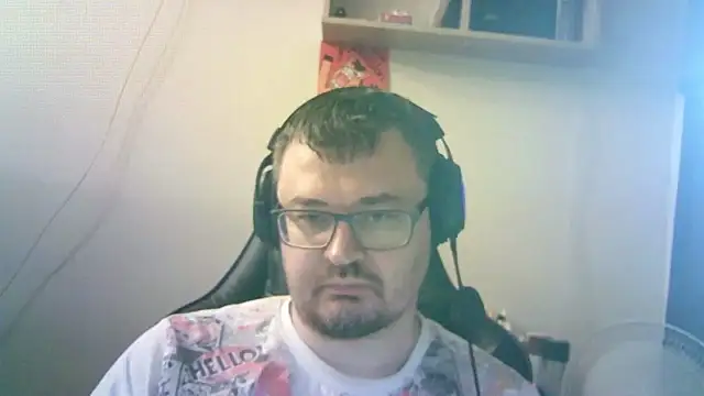 SirAbuser webcam