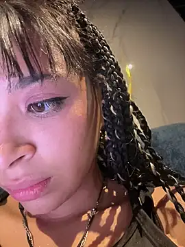 sasha-firee (F young) - Flash tits