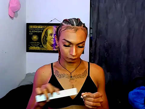 モデル: Alexxasexy