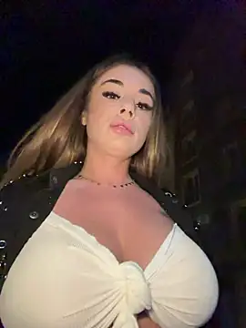 IsabellaEtthan's live cam