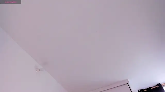 Anniewine_ webcam