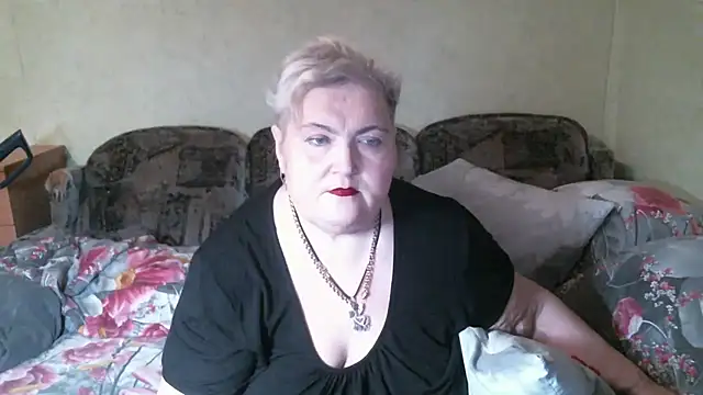 Lana555 live cam on StripChat