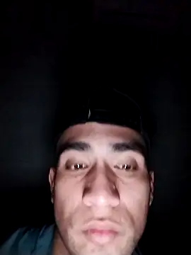 Leonelonfiremusic webcam